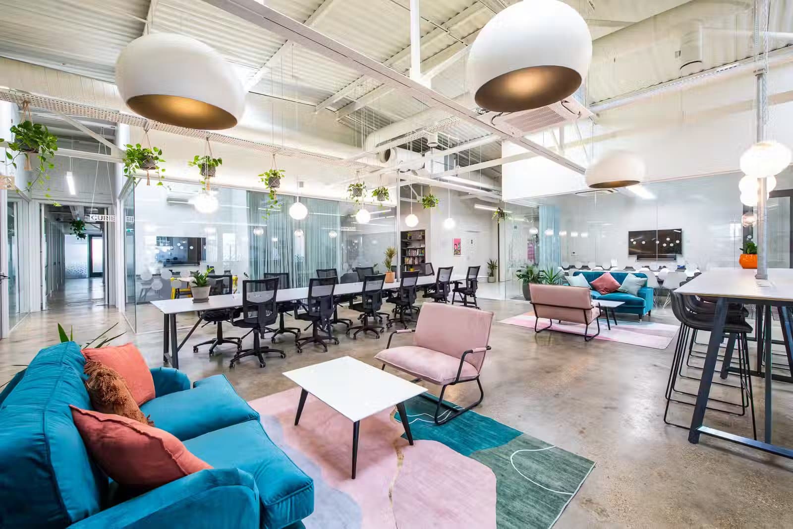 Serviced office space at Finsbury Park, London, N4