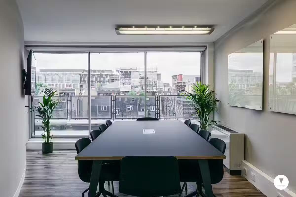 Managed office space at 43 Whitfield Street, London, W1