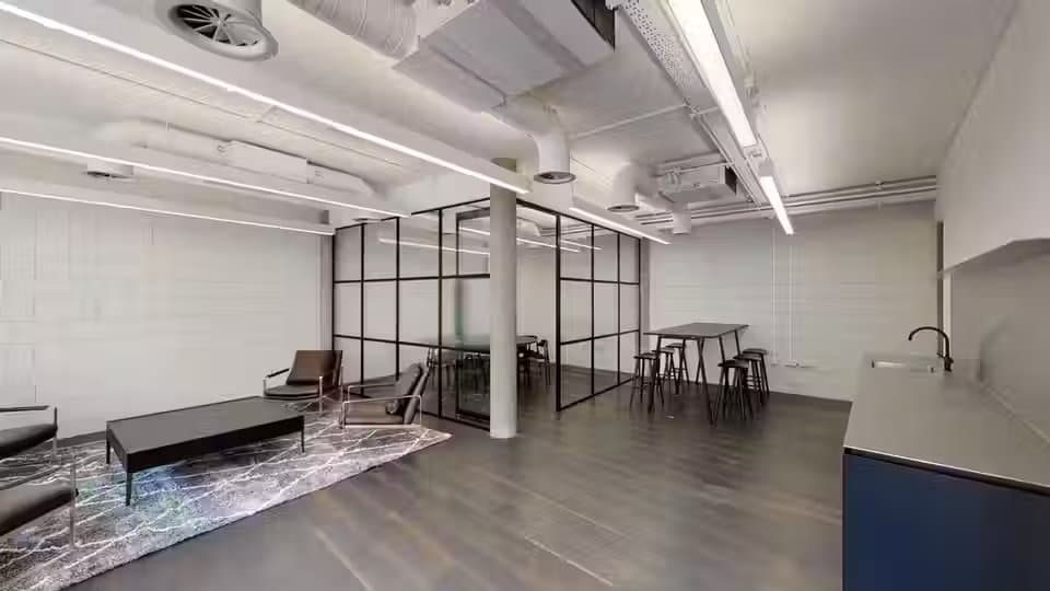 Managed office space at Link House, 78 Cowcross Street, London, EC1
