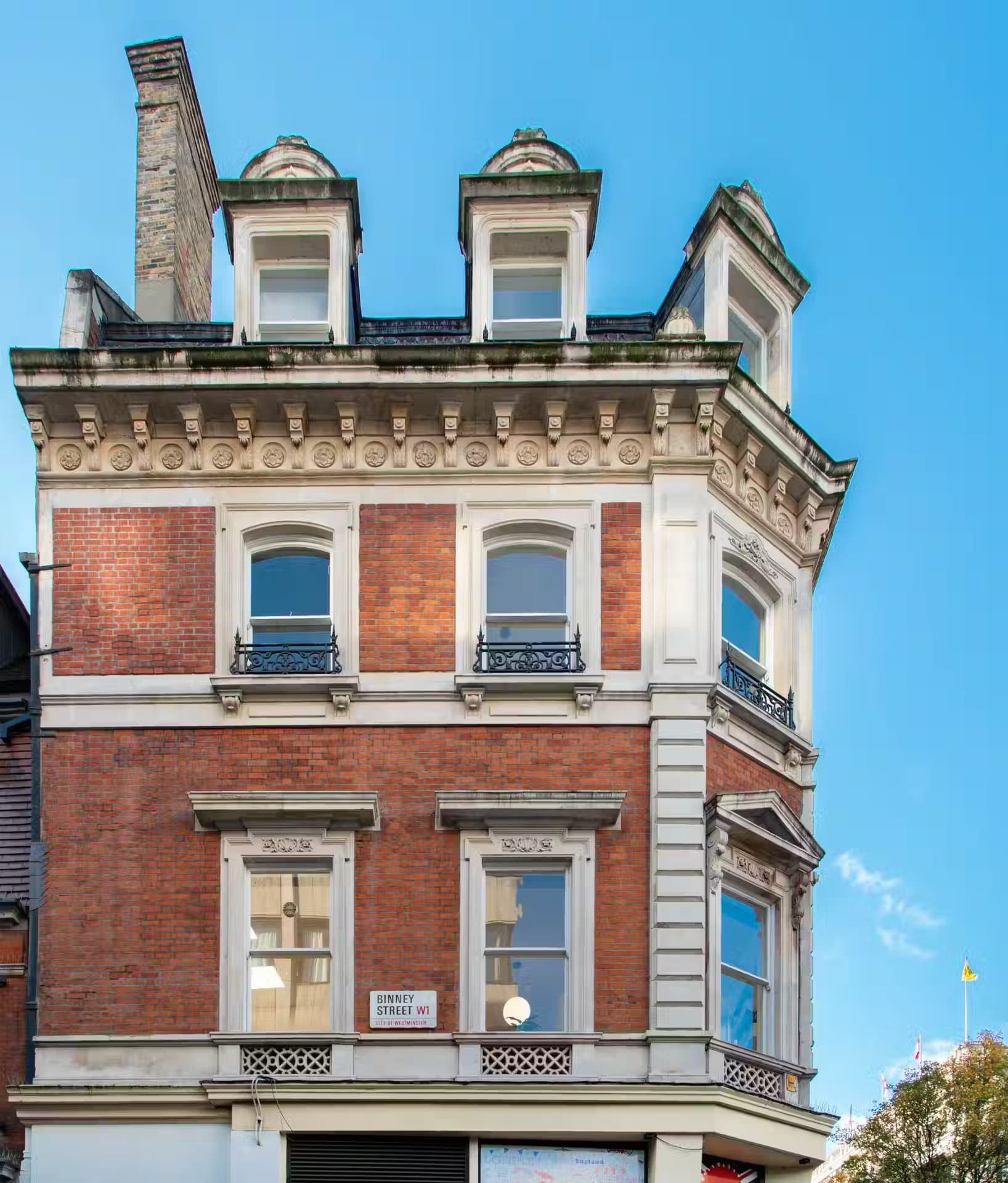 Binney St, Mayfair