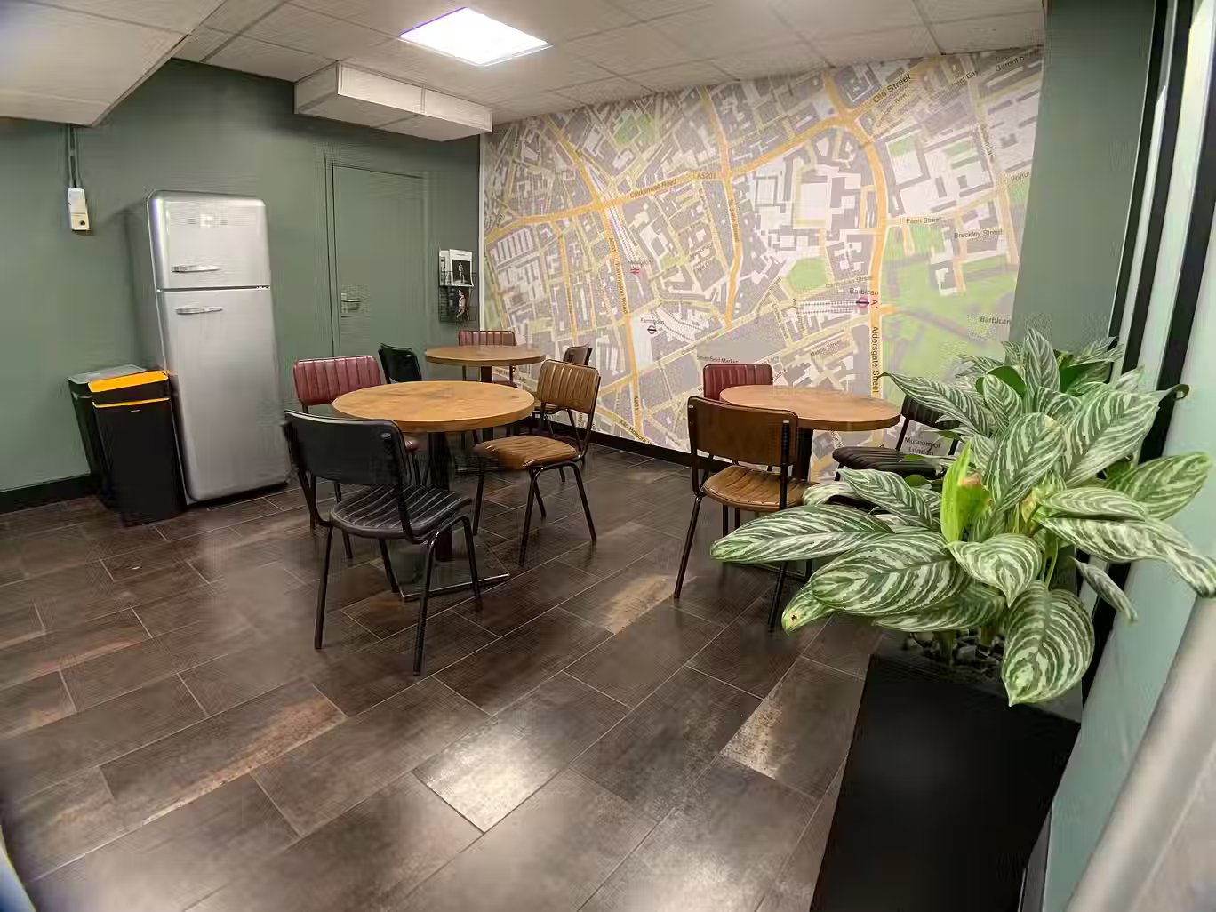 Breakout-Area_1618412374153.jpg
