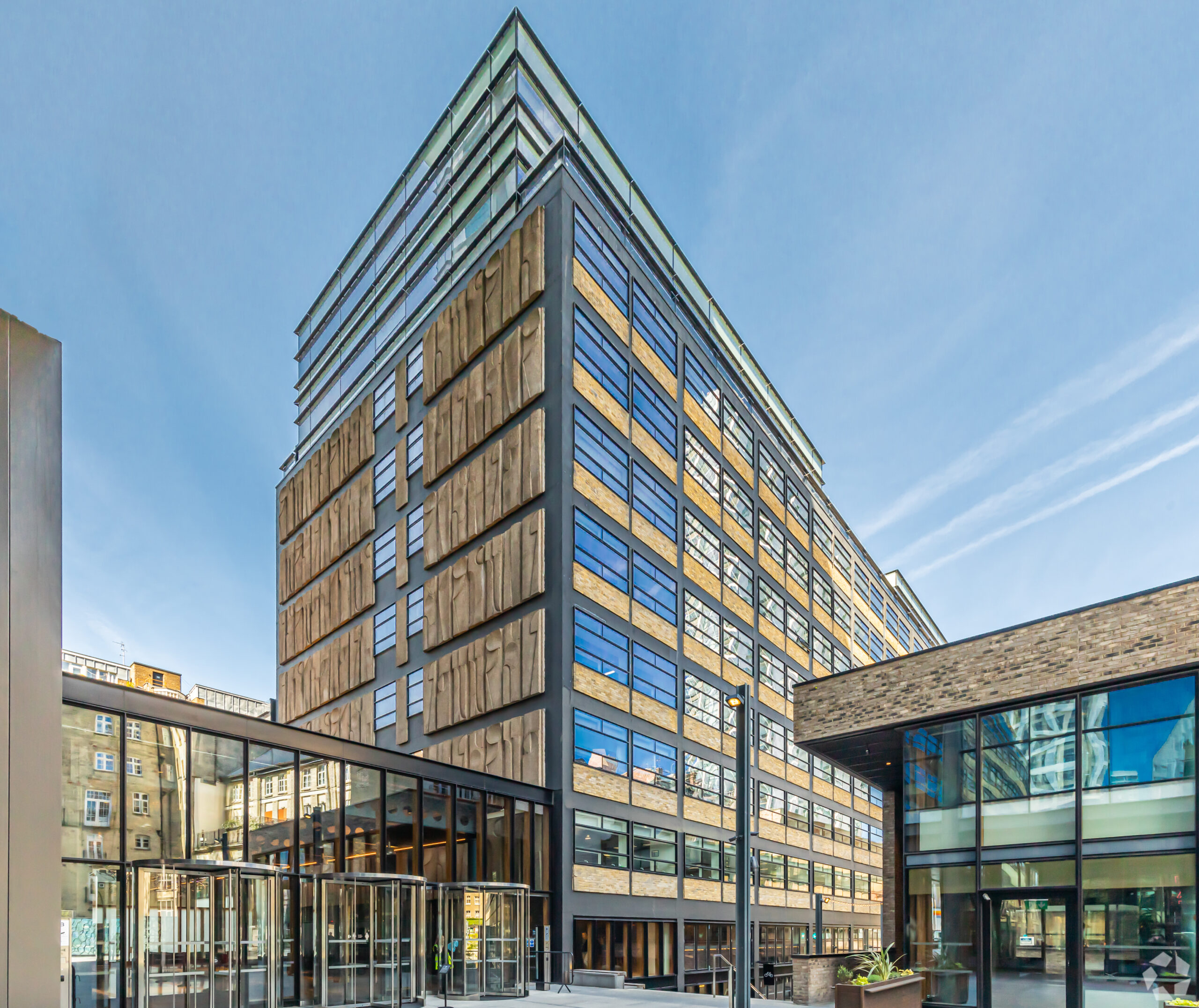 BuildingPhoto-58-scaled-1.jpg