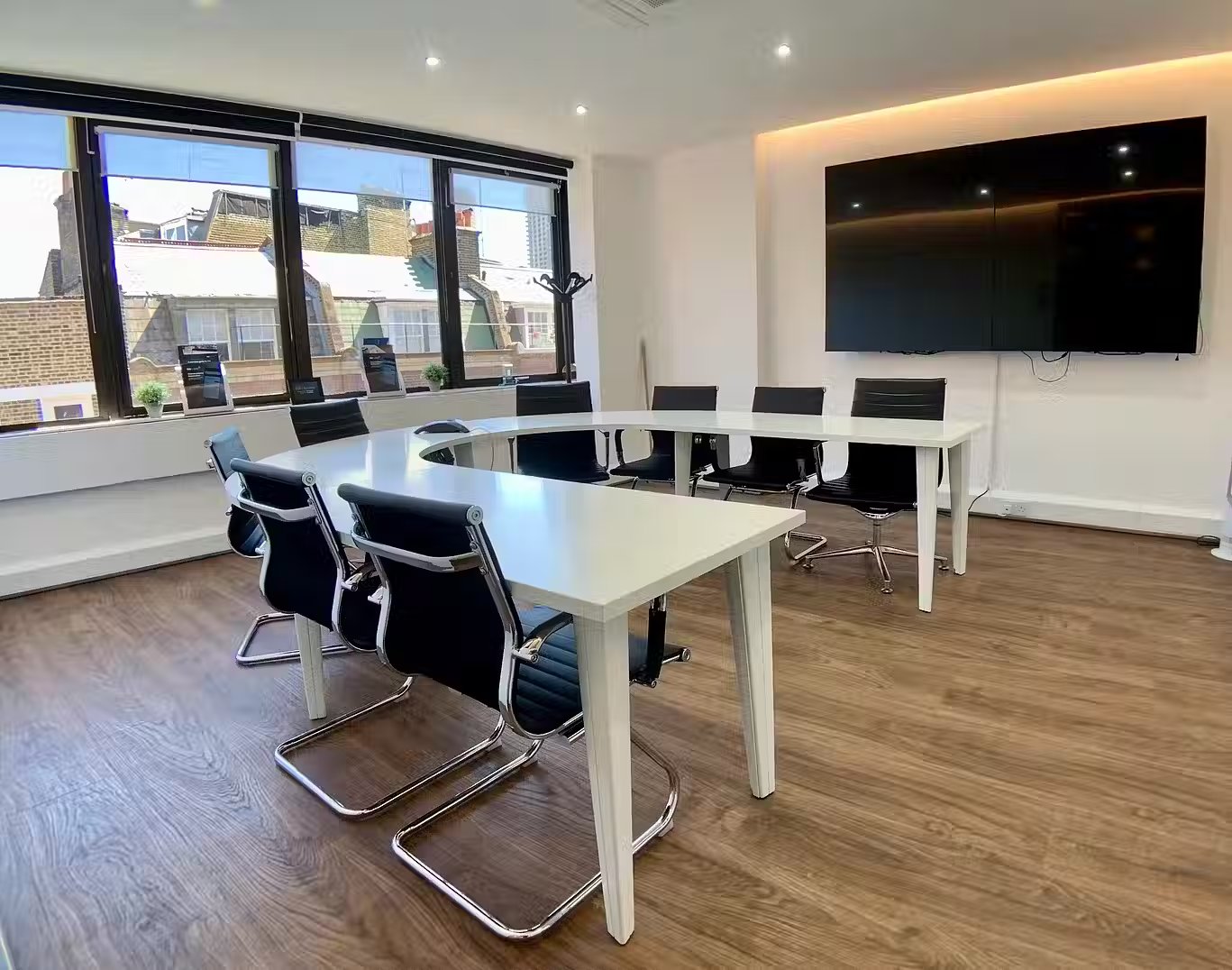 Clients-Private-Boardroom_1618412374336.jpg