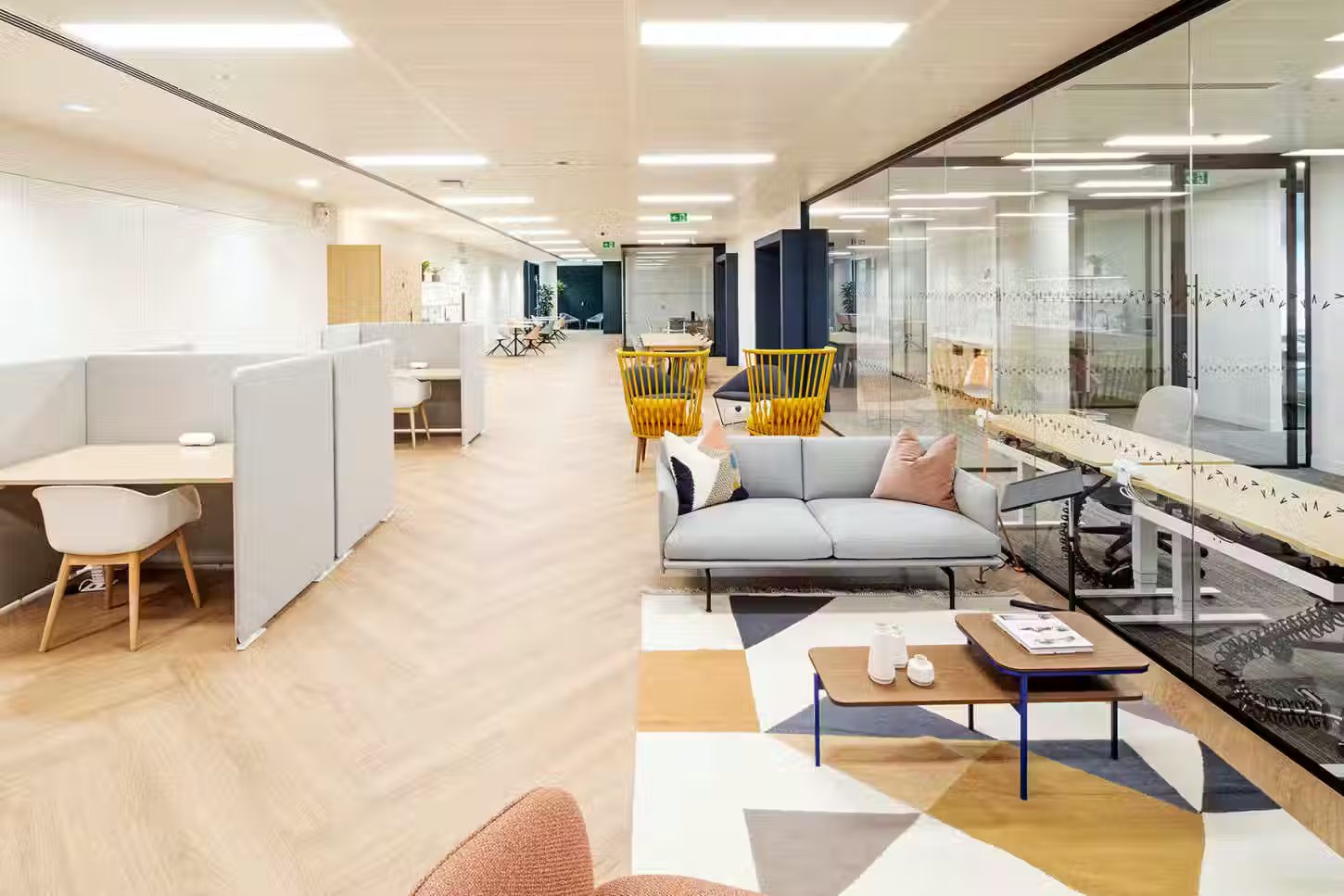 Seating-spaces-Hana-245-Hammersmith.jpg