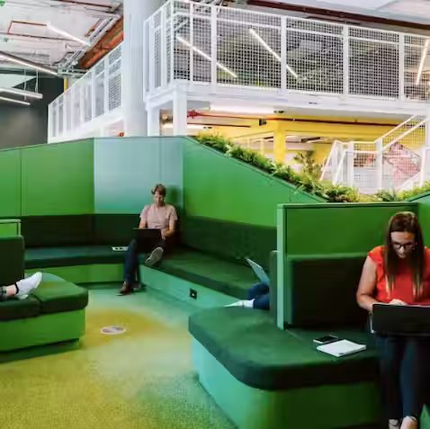 Sofa-space-at-Huckletree-West.jpg