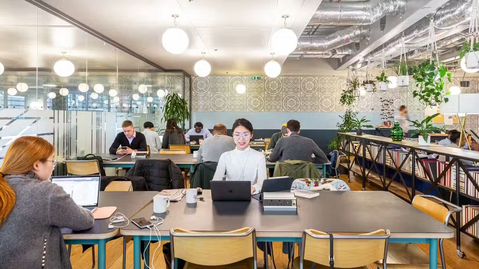 Web_72DPI-20000101_WeWork_Aldgate_Tower_London_004_1606163087988.jpg